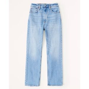 ABERCROMBIE & FITCH | Ultra High Rise Ankle Straight Distressed Ankle Jean 14/32